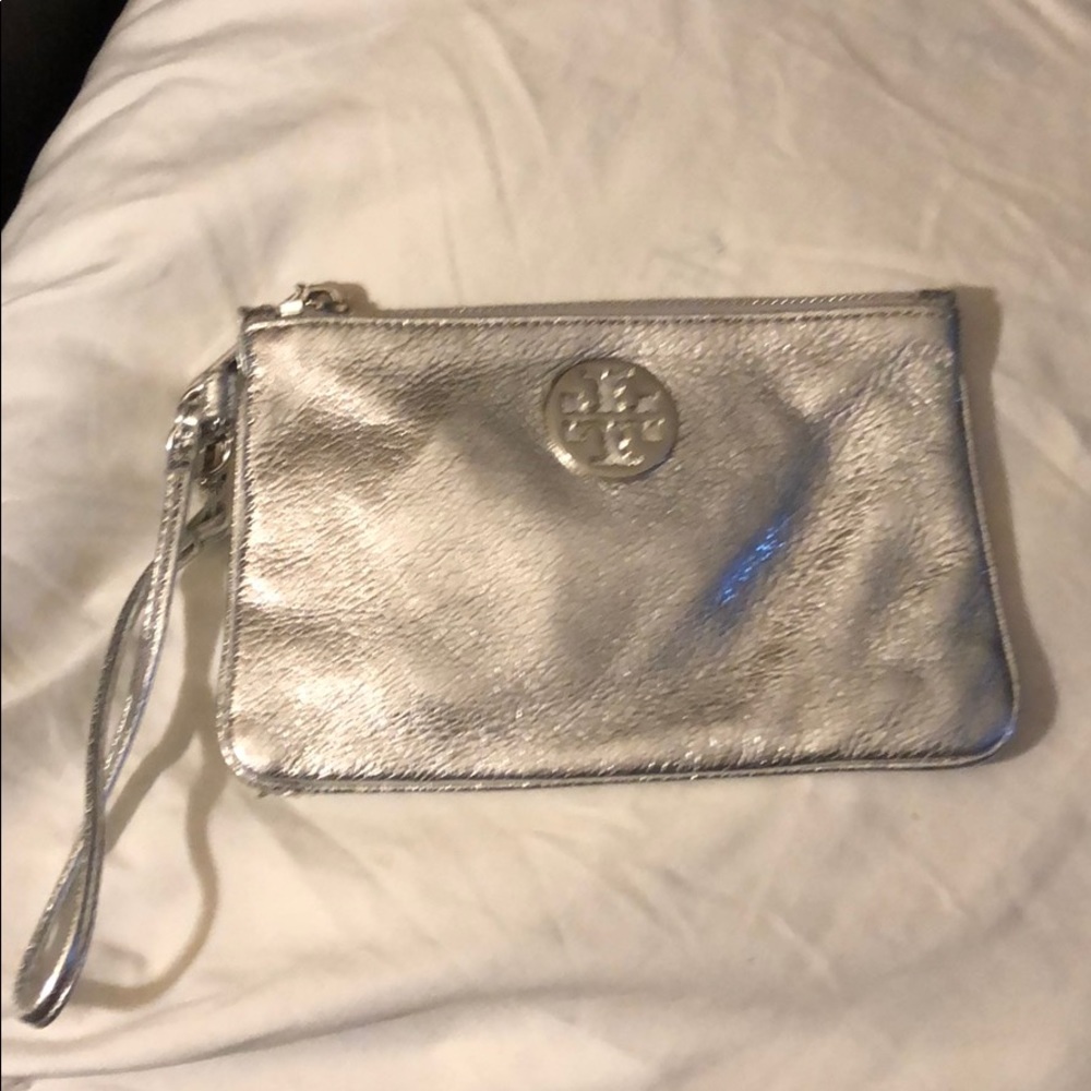 Wristlet